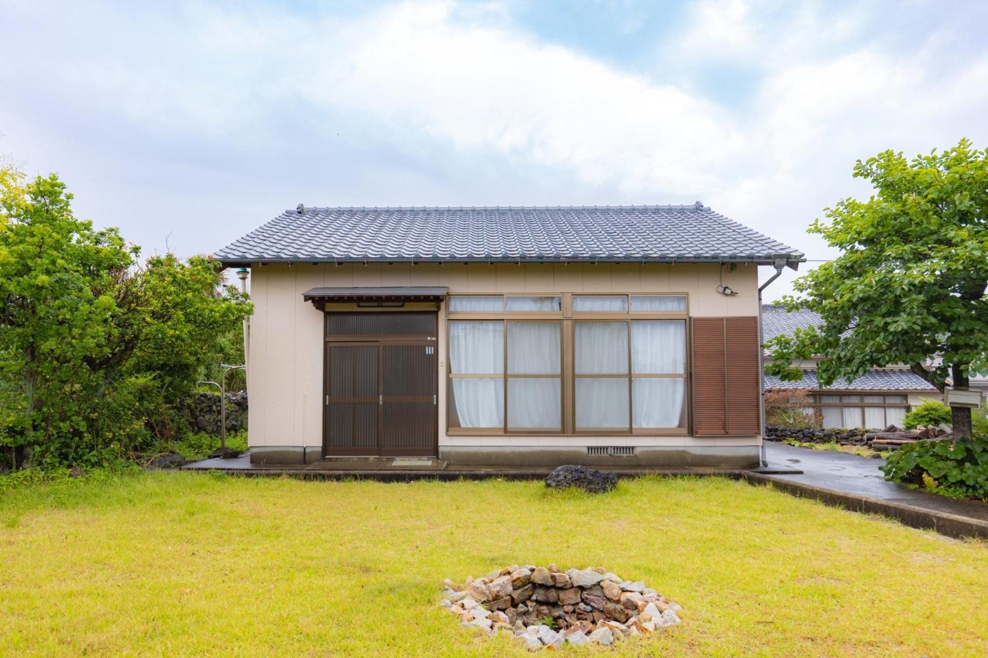 Goto I-House Villa Exterior foto